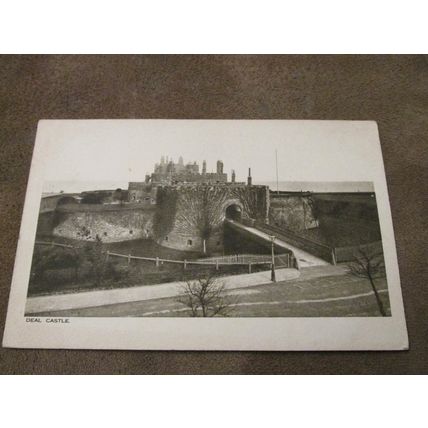 1930s Postcard - Deal Castle scene, Nr Dover Kent