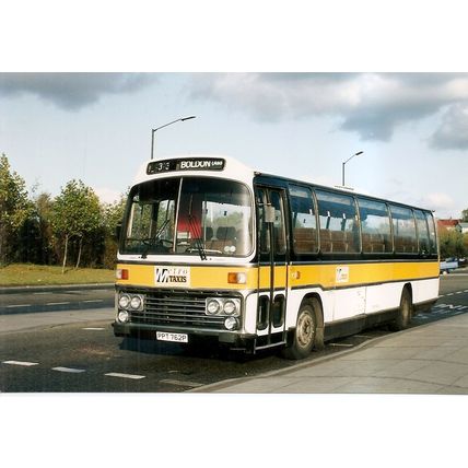 Colour Photo of Go-Ahead Northern Ltd. Metro Taxis - PPT 762P ex. Northern Genl.