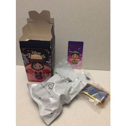 NEW Disney Aladdin Jasmine Princess Popmart Ride Series Figure