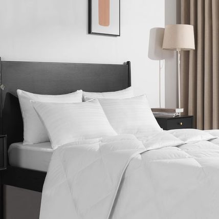 Downluxe down Alternative Pillows King Size Set of 2 - Hotel Collection Soft Bed