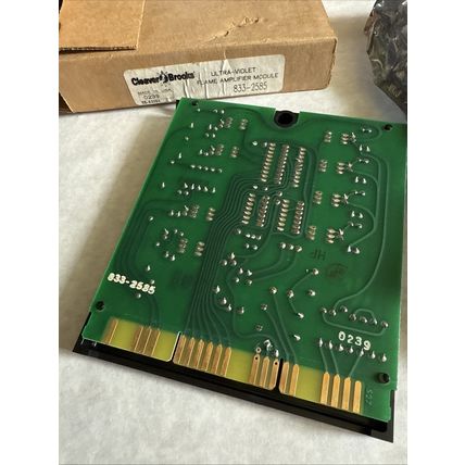 New Cleaver Brooks 833-2585 Module,833 2585,8332585 Flame Amplifier Module,ED