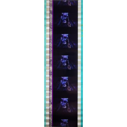 Pk GEB - B - MIX - A 015o. 1 STRIP OF 5 - 35MM FILM CELLS. ( AVP )