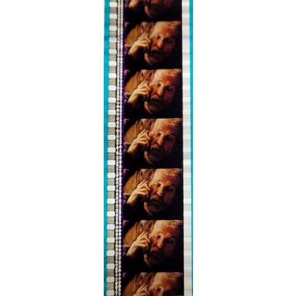 Pk DAU - B - MIX - c 059G . - 1 STRIP OF 5 - 35MM FILM CELLS. ( HULK )