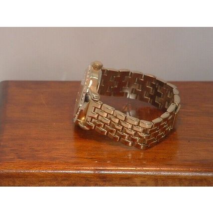 Pre-Owned Women’s Anne Klein AK/1392 Analog Fashion Watch