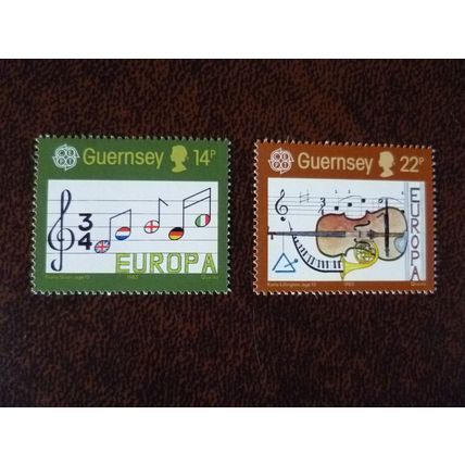 Guernsey 1985 Europa Music Year set mint stamps SG340-1 violin CEPT
