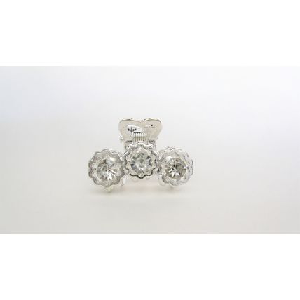 Small shiny silver metal three flowers hair claw clip with crystals