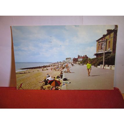 THE PROMENADE, HYTHE, HAMPSHIRE. used postcard 1973 pm =