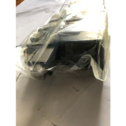 NEW PARKER D31FHE02A4NB0044,PARKER D1FVE50BCVLB35 DC VALVE,D31FHE02A4NB00,AC