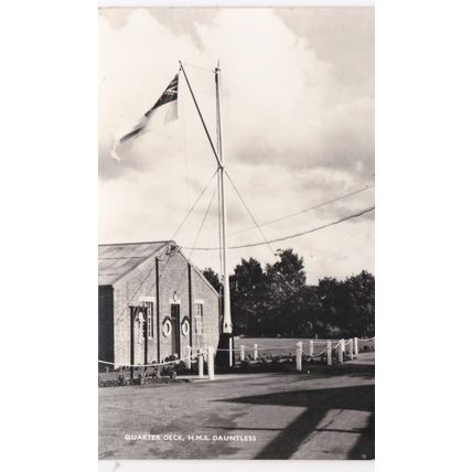 ED25 BURGHFIELD - H.M.S. DAUNTLESS-QUARTER DECK. W.R.N.S. RP POSTCARD