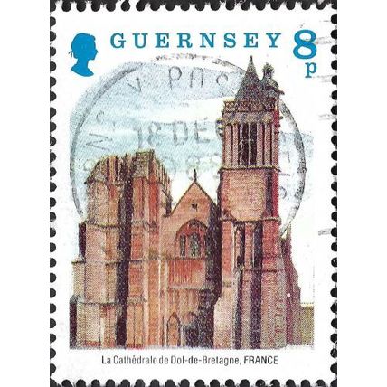 GUERNSEY, CHRISTMAS, Dol-de-Bretagne Cathedral, France, white 1982, 8p, #2