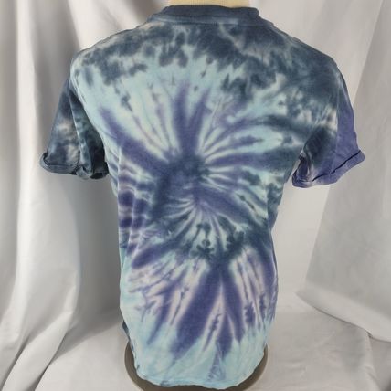 No Boundaries Women's Zodiac Sign Tie Dye Blue Short Sleeve T-Shirt Sz Small