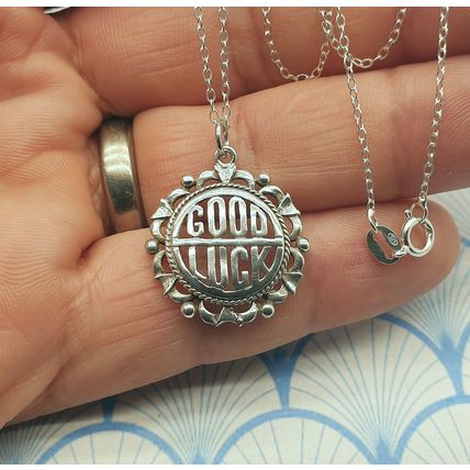 Vintage 925 Sterling Silver Good Luck Medallion Pendant Necklace