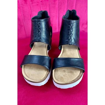 Black Crisscross Detail Hollowed Leather Gladiator Sandals