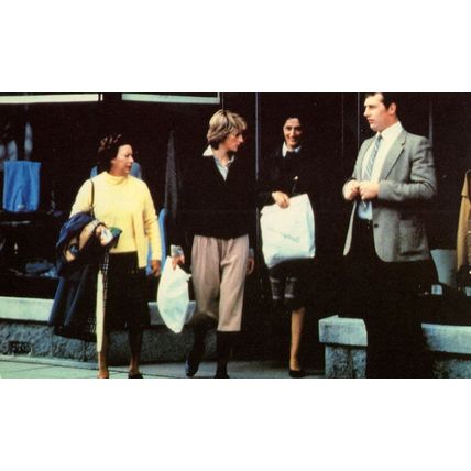 Princess Diana Shopping At Balmoral 1982 Royalty Postcard