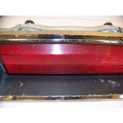 1971 FORD LTD RH TAILLIGHT OEM COMPLETE LENS, HOUSING, BEZEL