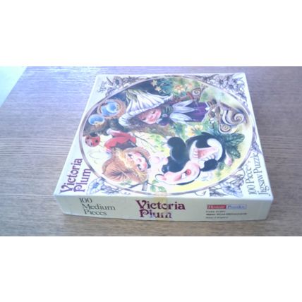 VICTORIA PLUM: SPRING Round Jigsaw Puzzle (100 Piece) Hestair Puzzles (1980)