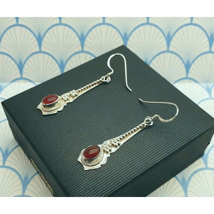 Vintage 925 Sterling Silver and Red Carnelian Cabochon Drop Earrings With Box