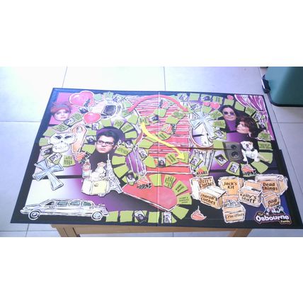 THE OSBOURNE FAMILY BOARD GAME ( Susan Prescot Games) 2003 (NEW)