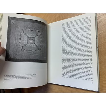 1980 1ST EDITION MACHINE PATCHWORK DOROTHY OSLER ILLUSTRATED HARDBACK BOOK (P4)