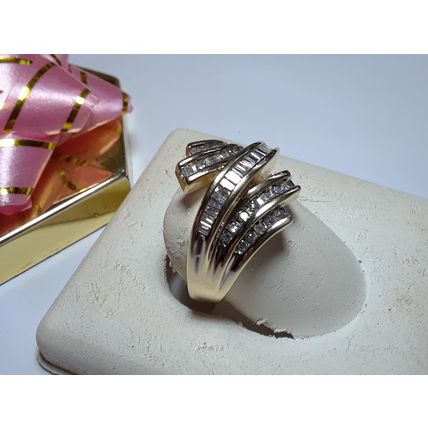 1.00cttw Natural Baguette & Round Diamond 5 Row Bold Channel 10Kt YG Ring#15715