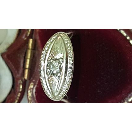 Antique Deco 14kt White Gold .22ct Solitaire Diamond Ornate Ring, 1930s
