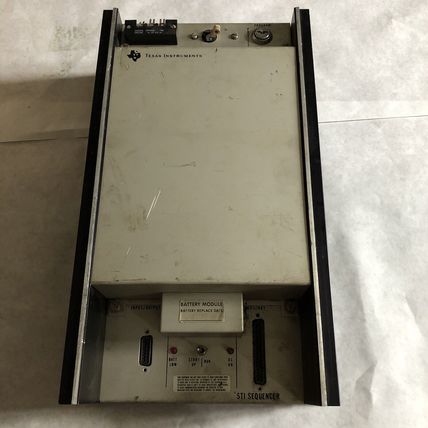 TEXAS 5TI-1031-1 SIEMENS SEQUENCER MODULE .75AMP 102-132VAC 47-63HZ,BI