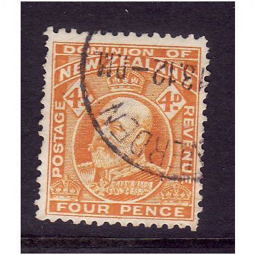 NEW ZEALAND 1909 SG390a 4d ORANGE YELLOW FINE USED