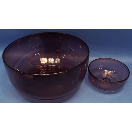 Vintage Amethyst Glass Large Mixing Bowl Handblown Scandinavia? Georgian? Salsa