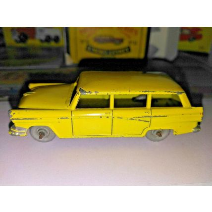 Matchbox - No31 Ford Stationwagon - Copy/Replica box