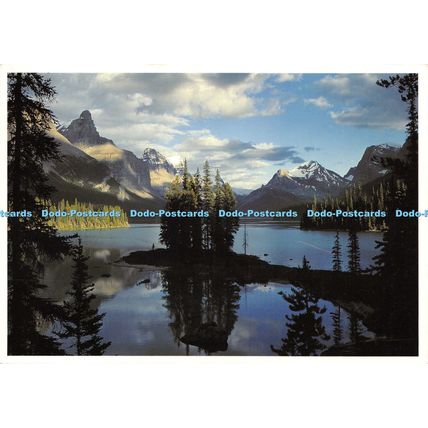 D026960 Maligne Lake and Spirit Island. Altitude Publishing. 1989