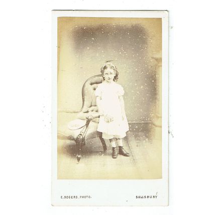 Victorian cdv photo girl standing Salisbury photographer