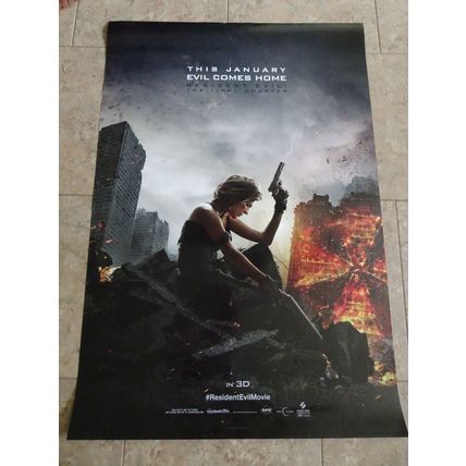 Resident Evil: The Final Chapter - Movie Poster with Milla Jovovich - Advance