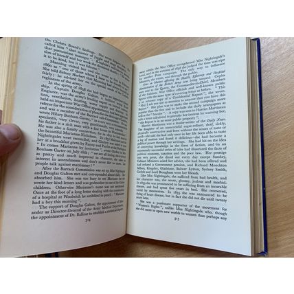 1950 "FLORENCE NIGHTINGALE" 1ST ED CECIL WOODHAM-SMITH ILLUSTRATED HB BOOK (P5)