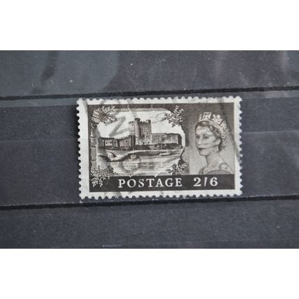 GB QE2 castle SG 0595 USED #1