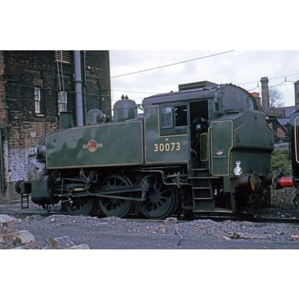 pu2623 - Hampshire - Engine No.30073 at Eastleigh Shed in 1964 - print 6x4