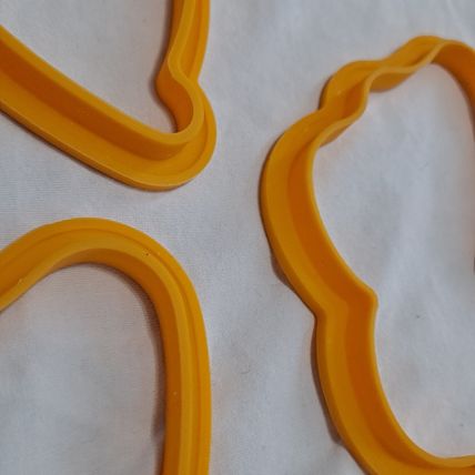 Lot 6 Silicone PANCAKE/EGG MOLDS Butterfly Fish Duck Shaper maker