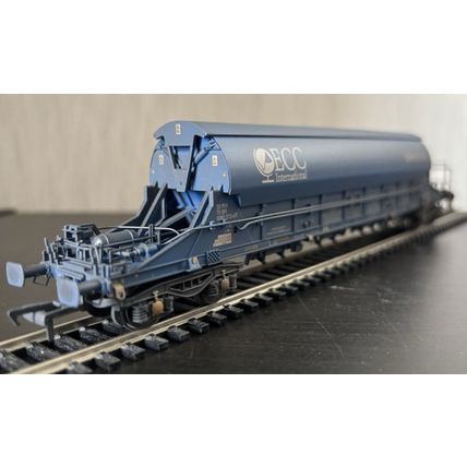 Kernow Models Rake of 3 SB002N/O/P JIA China Clay Wagons ECC Int Blue Weathered