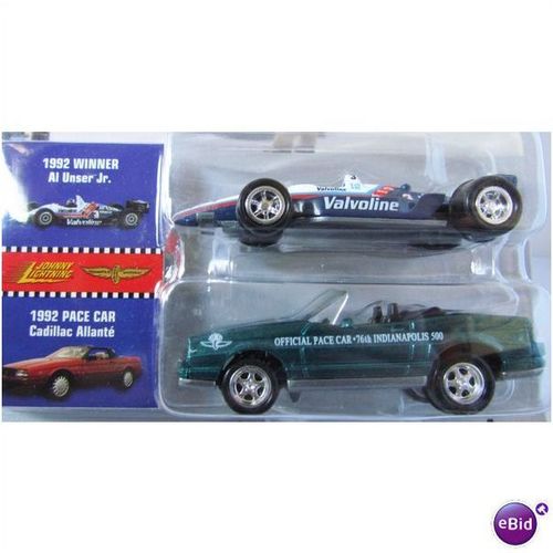 Johnny Lightning INDIANAPOLIS 500 1992 RACE CAR & 1992 CADILLAC ALLANTÉ PACE CAR