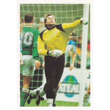 Dmitri Kharine Russia Russian International Goalkeeper Postcard