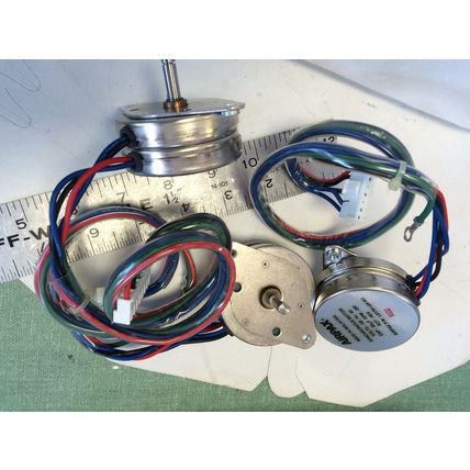 NEW LOT 3 AIRPAX L81791-U4-M5 ,9532 SYNCHRONOUS MOTOR 120V.68UF CAP 300RPM,BE