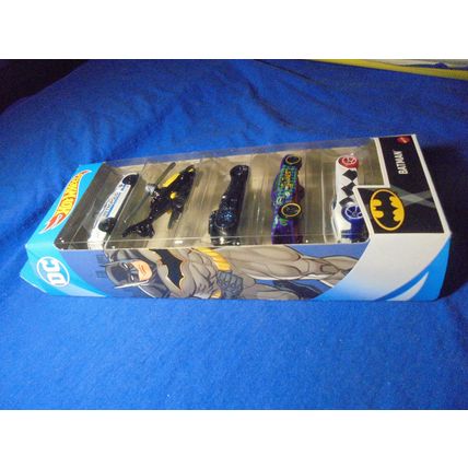 HOT WHEELS BATMAN Five Vehicle Diecast Set!! $18.00 Shipped!!