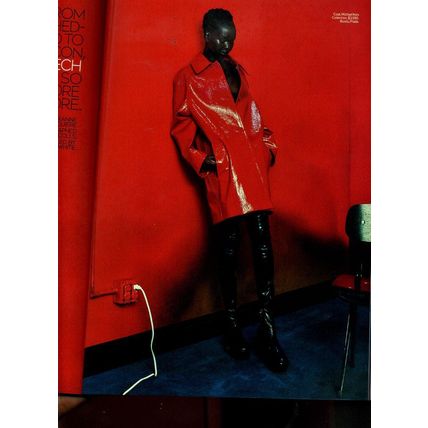 Elle August 2021 ADUT AKECH Model on a Mission (Magazine: Women's, Fashion) NEW