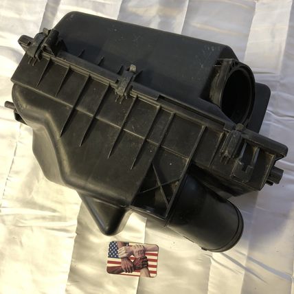 Volvo V70 S70 C70 XC70 Air Filter Cleaner Box intake Housing Turbo OEM 9445349