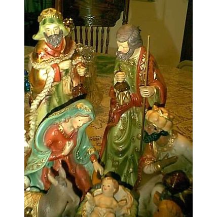 GORGEOUS NEW 9 PIECE NATIVITY PORCELAIN JOSEPH MARY JESUS KINGS ANIMALS MANGER