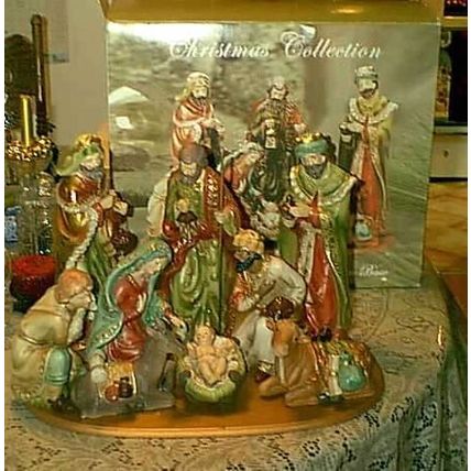 GORGEOUS NEW 9 PIECE NATIVITY PORCELAIN JOSEPH MARY JESUS KINGS ANIMALS MANGER