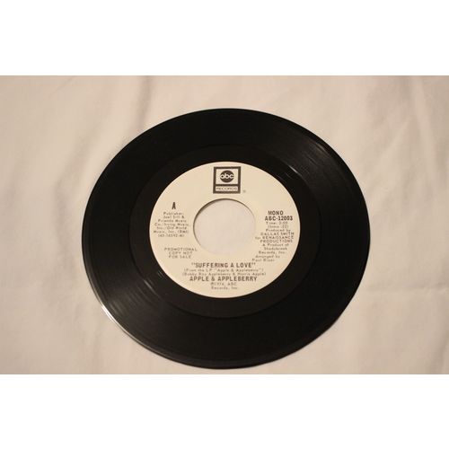 Apple and Appleberry Promo 45-SUFFERING A LOVE STEREO/MONO