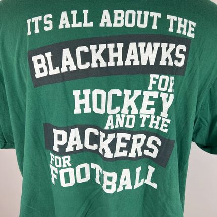 Green Bay Packers / Chicago Blackhawks Fan T-Shirt Shirt