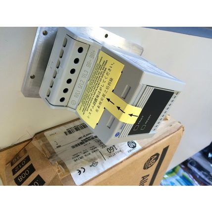 NEW ALLEN BRADLEY 160-BA03RPS1 DRIVE 1HP 460VAC 3PH PS BLANK CHASSIS MOUNTING,ED