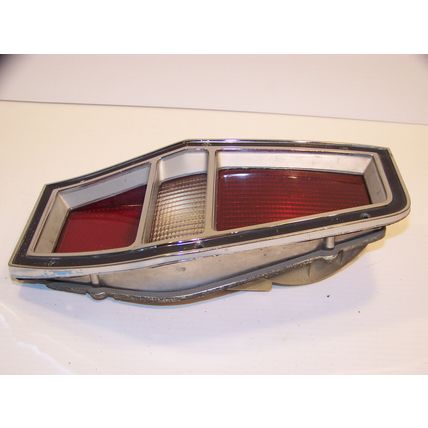 1972 73 74 75 FORD PINTO STATION WAGON TAILLIGHT OEM #TSIAR-72PO D42B-13440-A