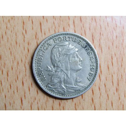 Portugal 1967 50 Centavos Coin